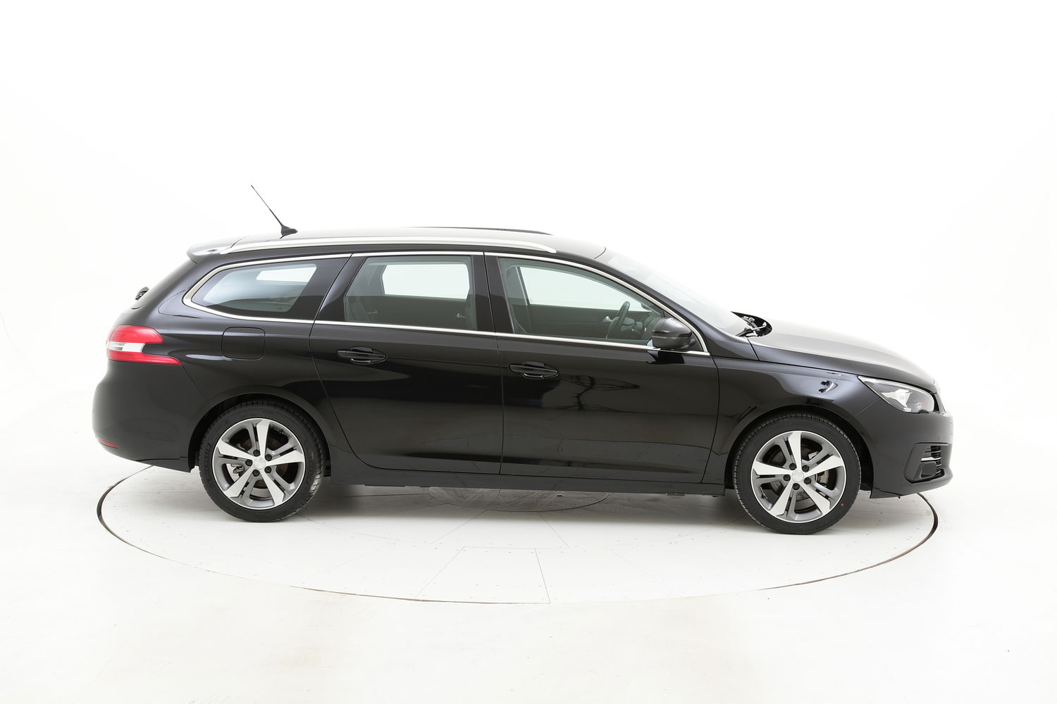 Peugeot 308 usata del 2019 con 25.122 km