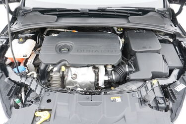 Vano motore di Ford Focus