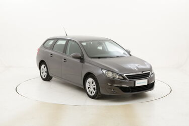 Peugeot 308 SW Business EAT6 usata del 2017 con 85.005 km