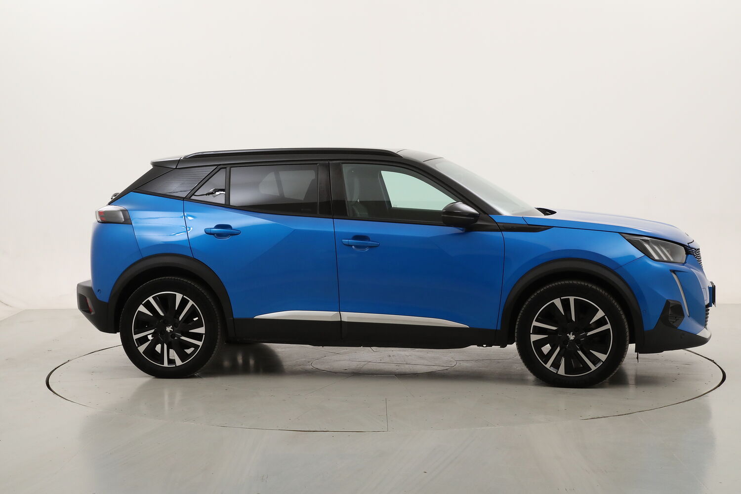 Peugeot 2008 GT usata del 2020 con 56.111 km