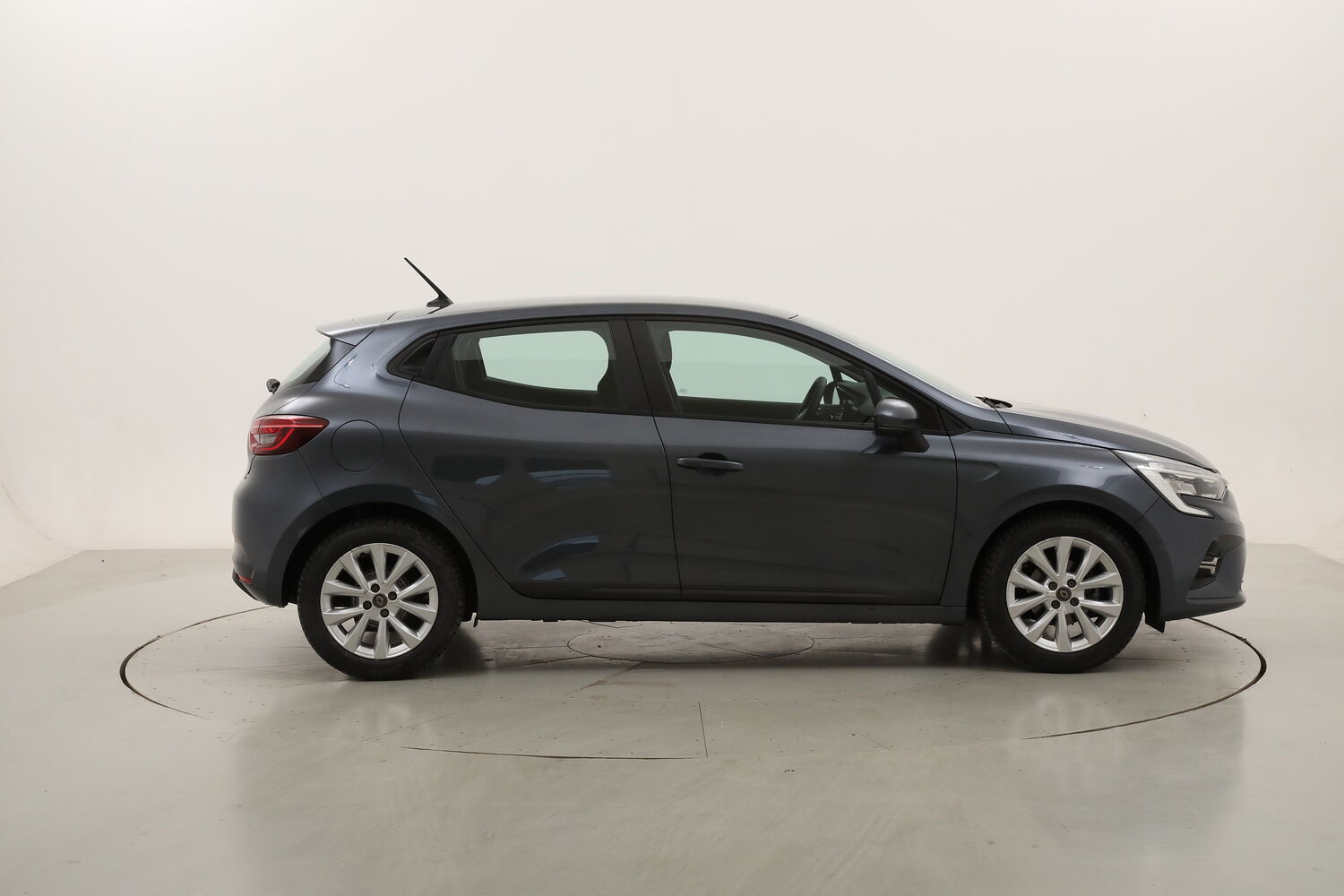 Renault Clio Business usata del 2020 con 55.093 km