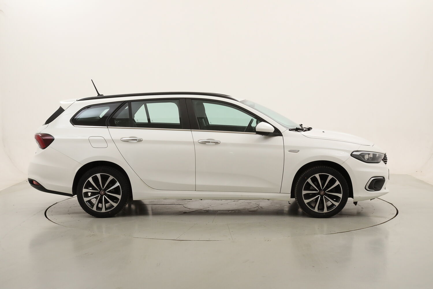 Fiat Tipo SW Business usata del 2020 con 120.151 km