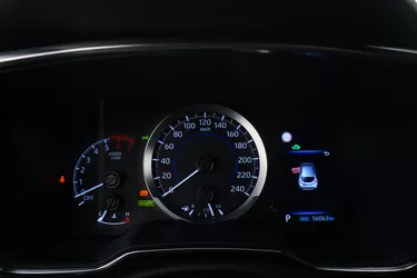 Toyota Corolla Hybrid Business Tech 1.8 Full Hybrid 122CV Automatico Interni