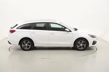 Hyundai i30 Wagon 48V Prime DCT 1.6 Mild Hybrid 136CV Automatico Hyundai i30 Wagon 48V Prime DCT 1.6 Mild Hybrid 136CV Automatico