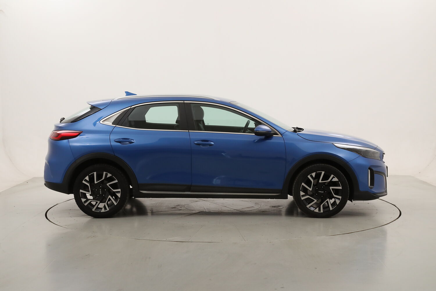 Kia XCeed Business usata del 2022 con 127.777 km