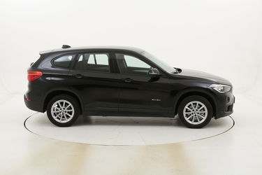 BMW X1 18d xDrive Business aut. usata del 2017 con 40.334 km