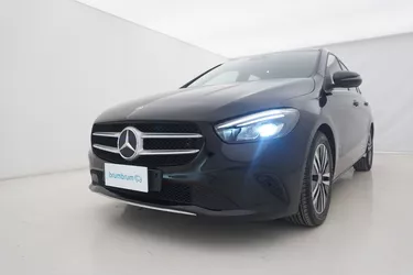 Mercedes Classe B 180d Business Extra 1.5 Diesel 116CV Automatico Visione frontale