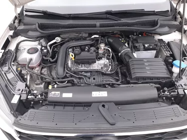 Volkswagen Taigo Life DSG 1.0 Benzina 110CV Automatico Vano motore