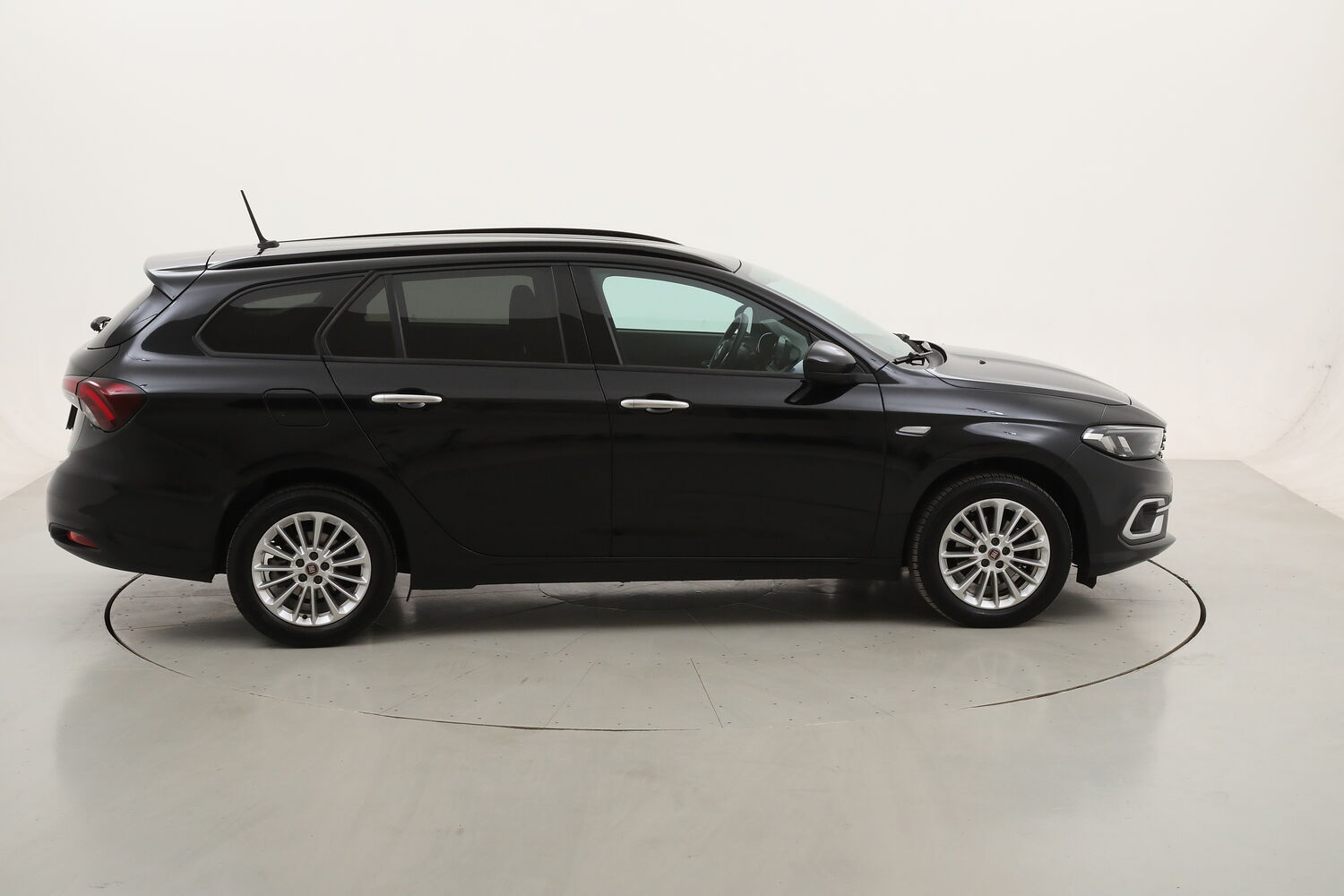 Fiat Tipo SW Life usata del 2022 con 93.436 km