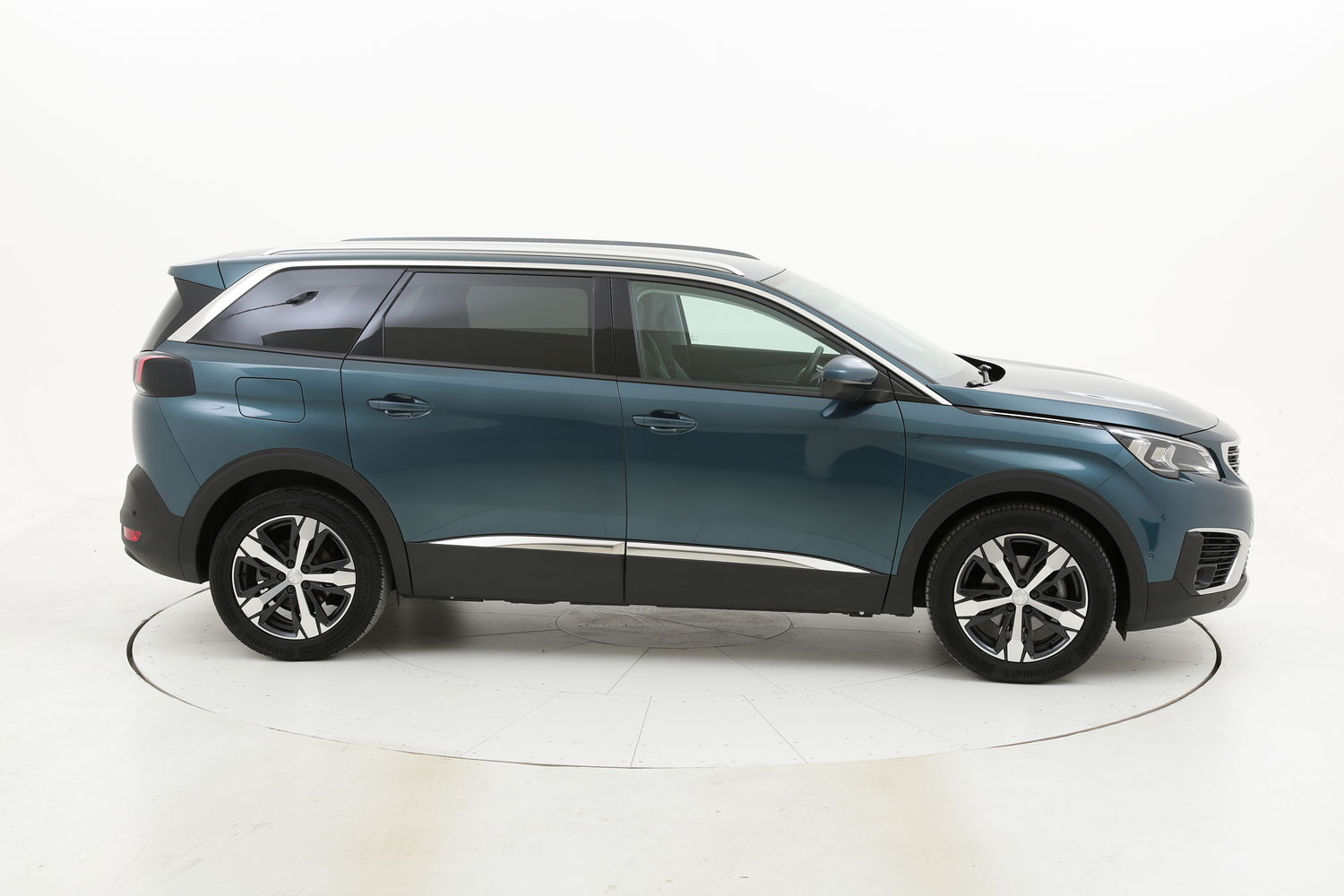 Peugeot 5008 usata del 2019 con 25.996 km