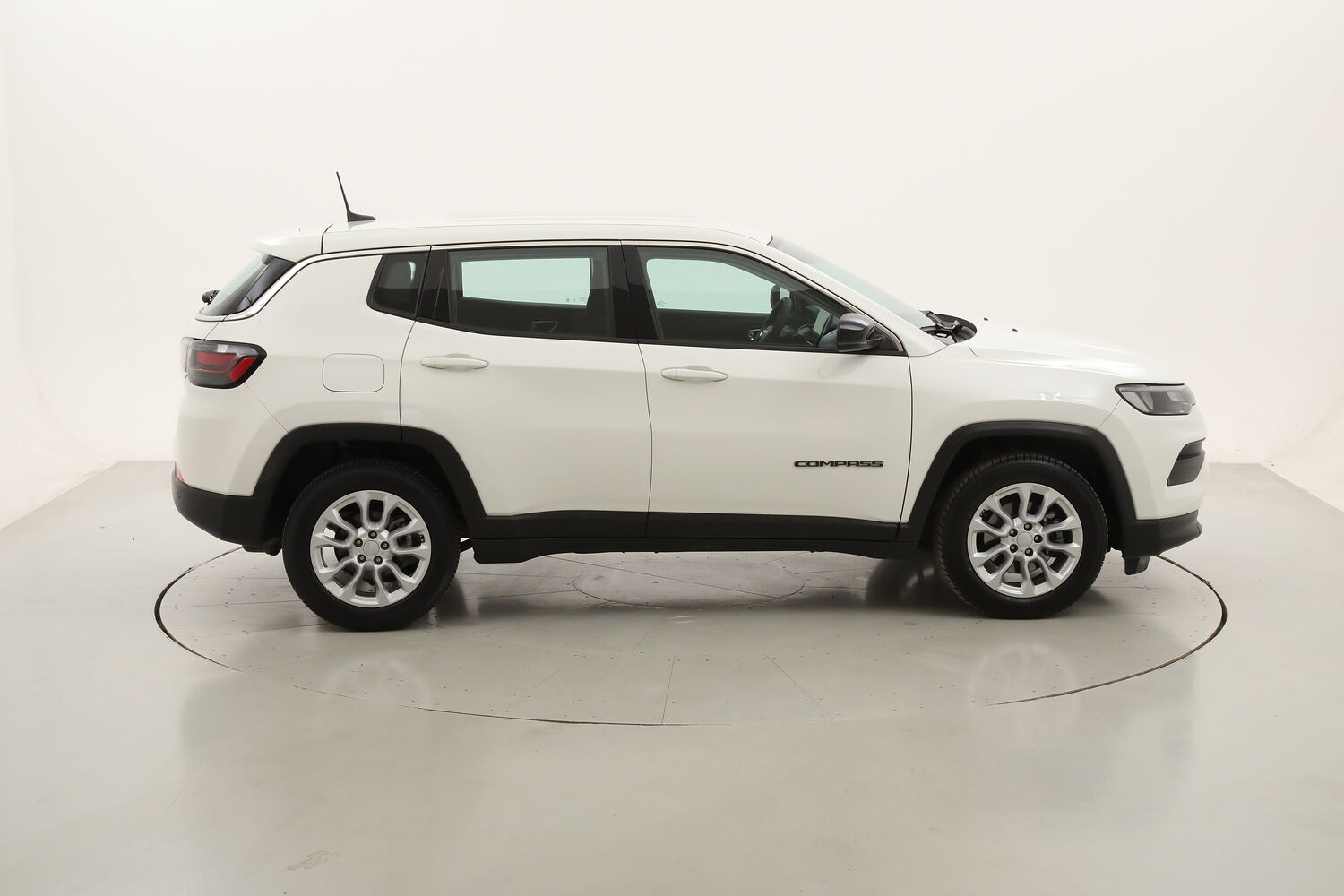 Jeep Compass Longitude 2WD usata del 2022 con 38.977 km