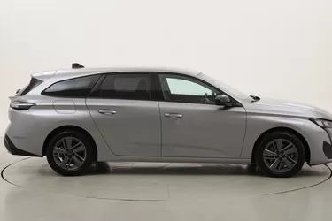 Peugeot 308 Allure + Camera 360 1.2 Benzina 131CV Manuale