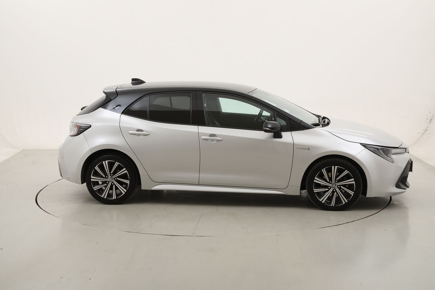 Toyota Corolla Hybrid Style usata del 2021 con 64.538 km