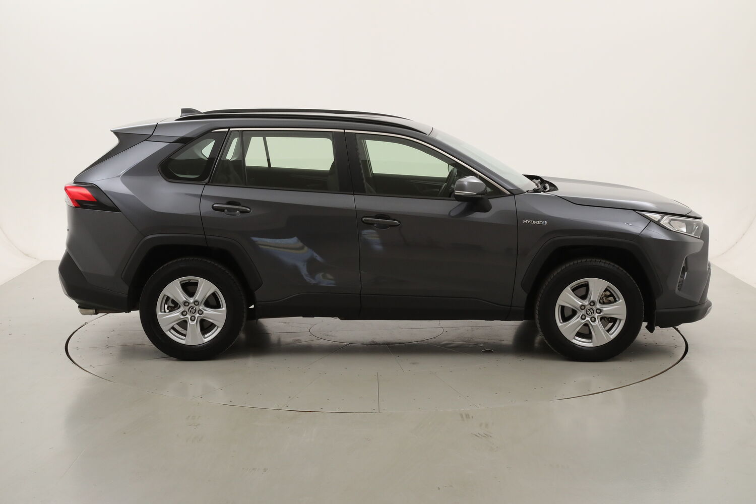 Toyota RAV4 Hybrid Business usata del 2020 con 98.364 km