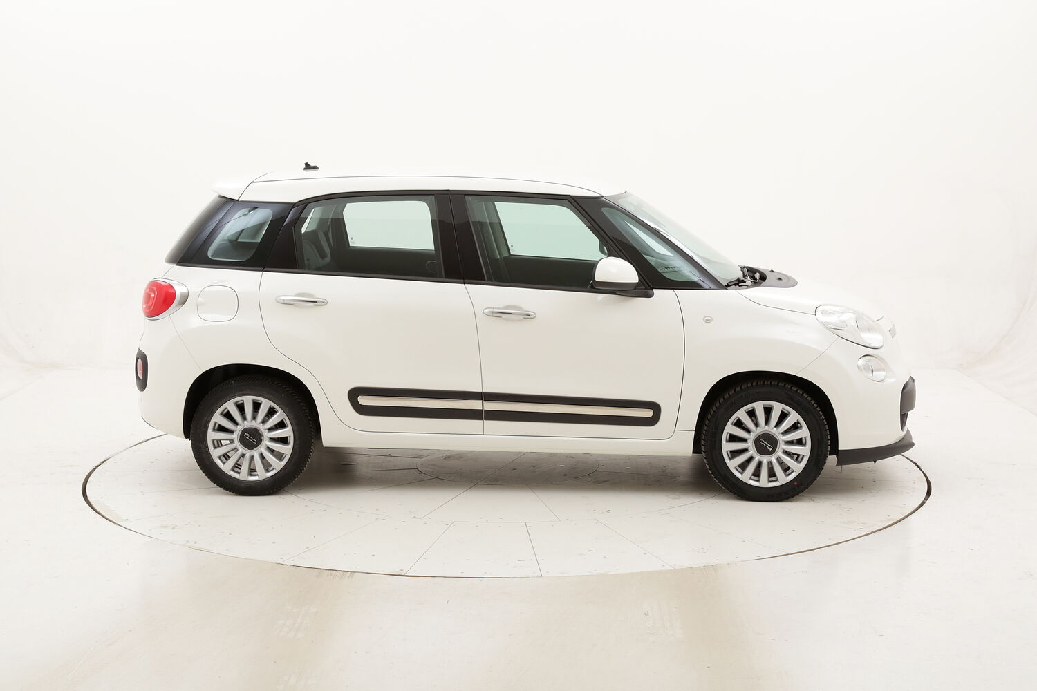 Fiat 500L Business usata del 2016 con 89.937 km