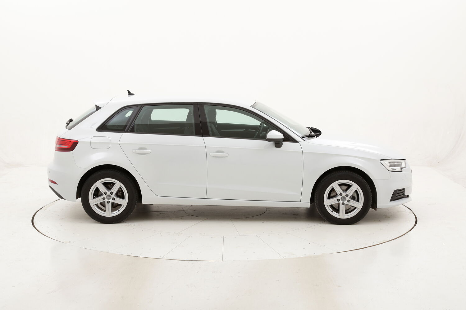 Audi A3 SPB Sport S tronic usata del 2018 con 64.153 km