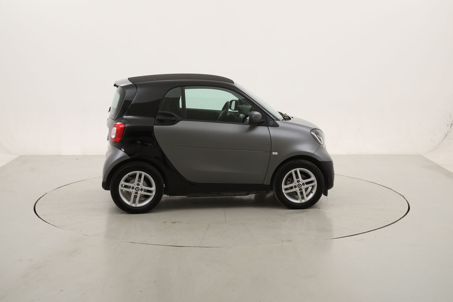 Smart Fortwo EQ Pure usata del 2022 con 14.838 km