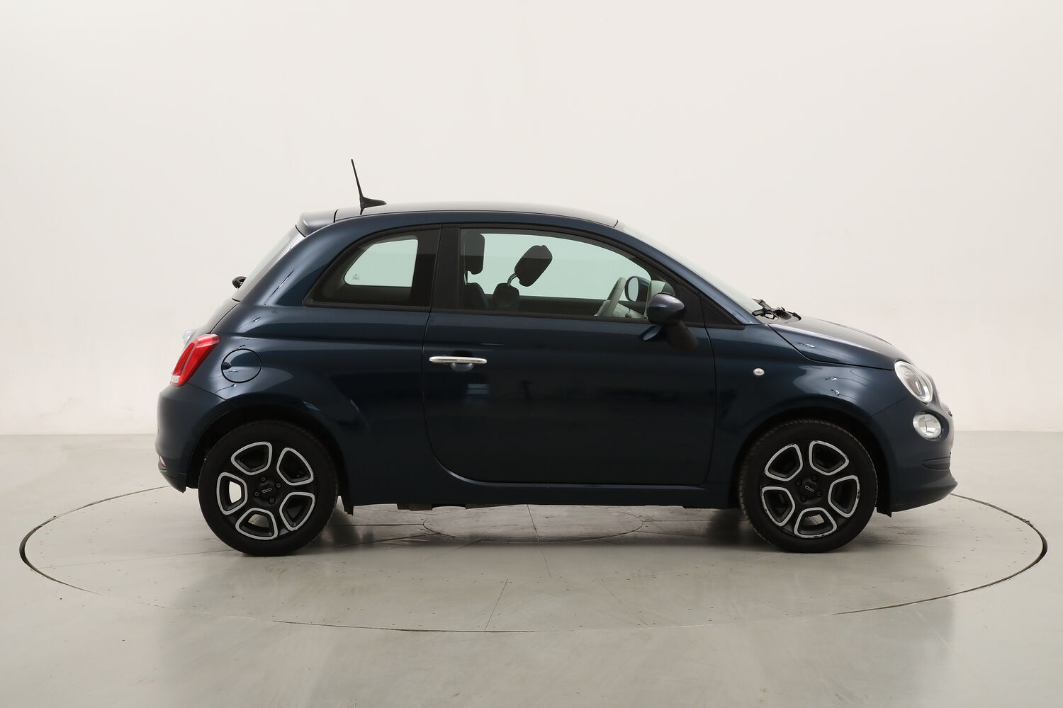 Fiat 500 Hybrid Club usata del 2022 con 59.065 km