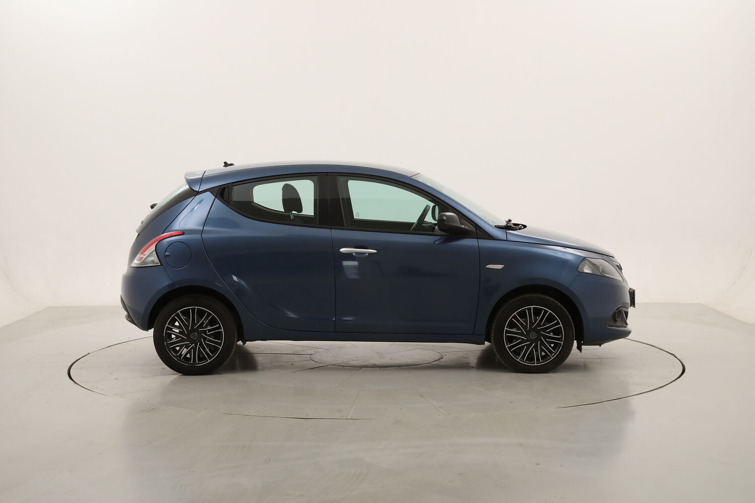 Lancia Ypsilon Hybrid Silver Plus usata del 2022 con 89.778 km