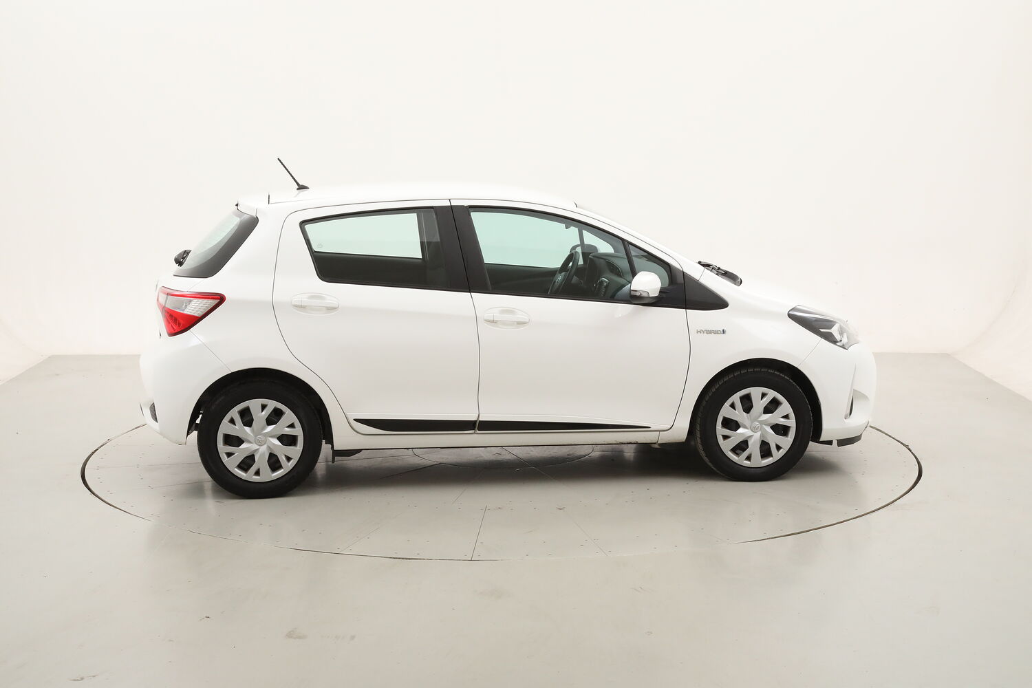 Toyota Yaris Hybrid Active usata del 2019 con 46.552 km