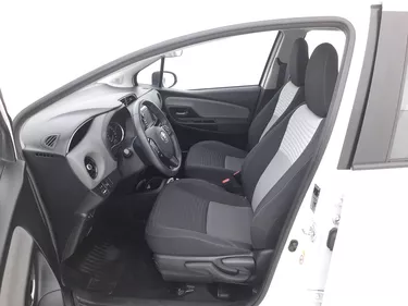 Toyota Yaris Hybrid Active 1.5 Full Hybrid 101CV Automatico Sedili