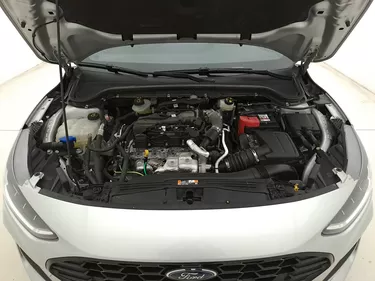 Ford Focus ST-Line 1.5 Diesel 115CV Automatico Vano motore