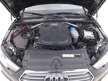 Audi A4 Avant Business S tronic 2.0 Diesel 150CV Automatico Vano motore