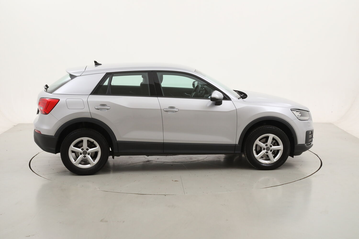 Audi Q2 30 TDI Business S tronic usata del 2019 con 39.969 km