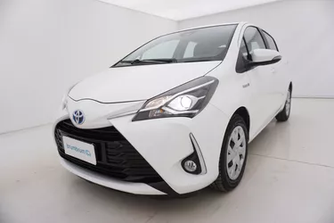 Toyota Yaris Hybrid Business 1.5 Full Hybrid 101CV Automatico Visione frontale