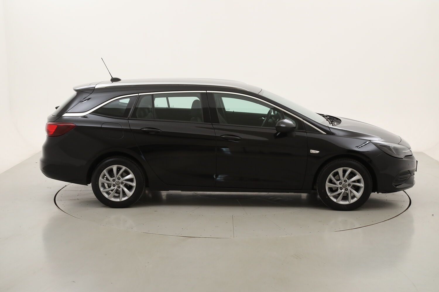 Opel Astra ST Business Elegance usata del 2022 con 85.779 km