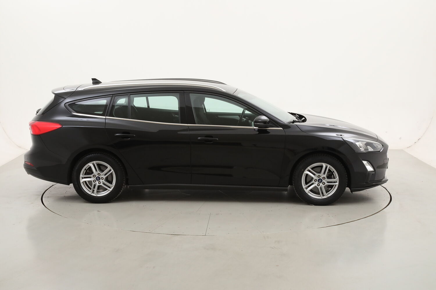 Ford Focus SW Business usata del 2022 con 93.495 km