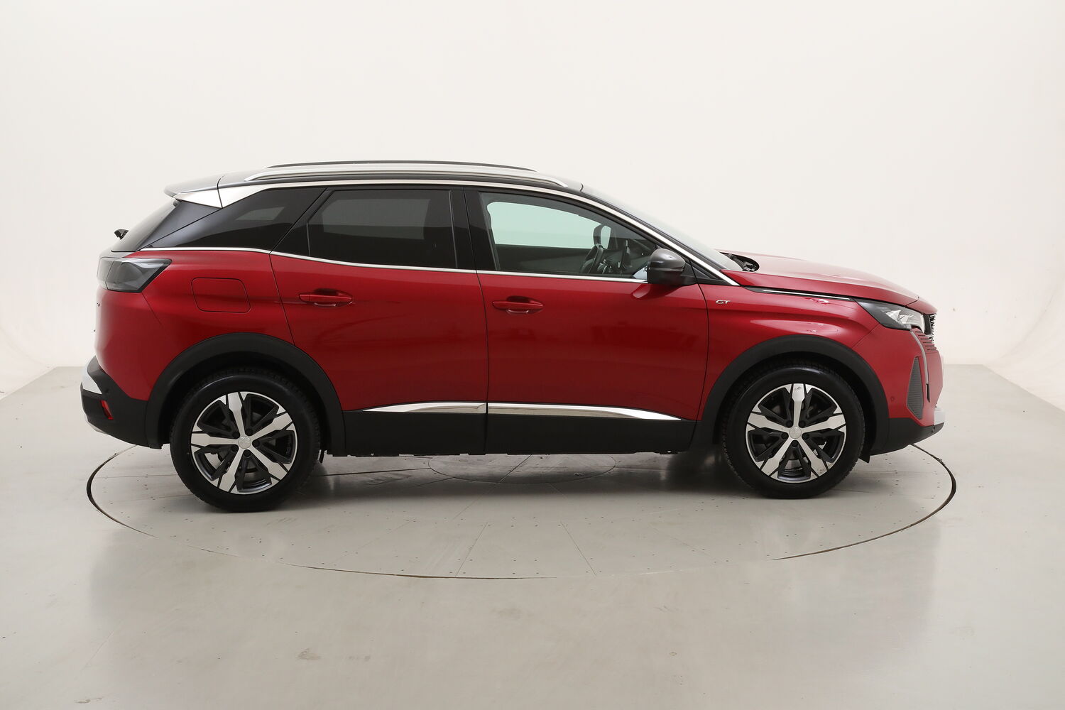 Peugeot 3008 GT EAT8 usata del 2022 con 96.992 km