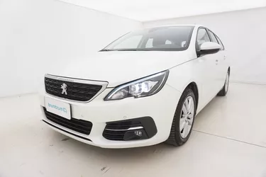 Peugeot 308 SW Active Business 1.5 Diesel 131CV Manuale Visione frontale