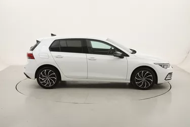 Volkswagen Golf Life DSG 1.0 Mild Hybrid 110CV Automatico