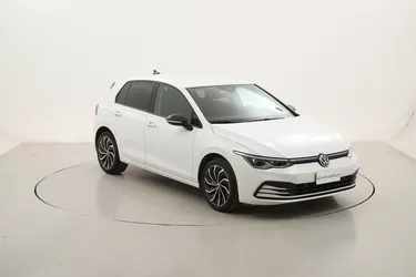 Volkswagen Golf Life DSG 1.0 Mild Hybrid 110CV Automatico