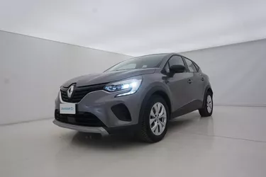Renault Captur Hybrid Business 1.6 Full Hybrid 143CV Automatico Visione frontale