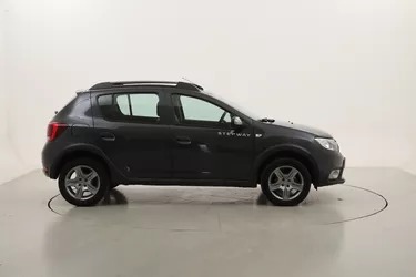 Dacia Sandero Comfort 0.9 Benzina 90CV Manuale Dacia Sandero Comfort 0.9 Benzina 90CV Manuale