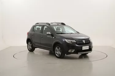 Dacia Sandero Comfort 0.9 Benzina 90CV Manuale Dacia Sandero Comfort 0.9 Benzina 90CV Manuale
