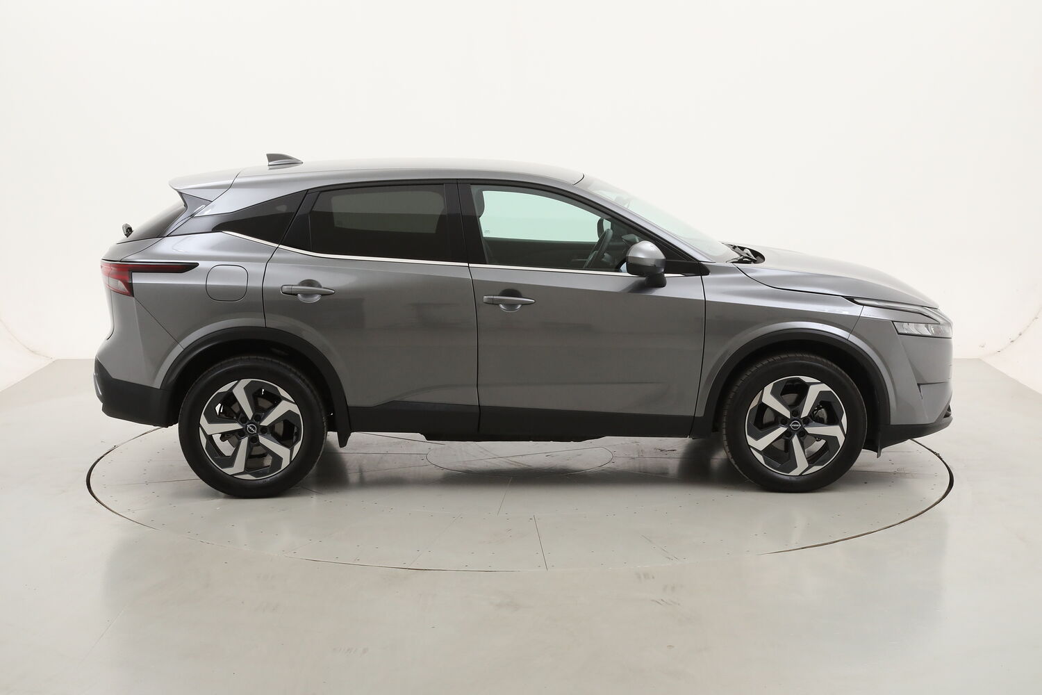 Nissan Qashqai N-Connecta usata del 2024 con 20.876 km