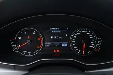 Audi A4 Avant Business ultra S tronic 2.0 Diesel 150CV Automatico Interni