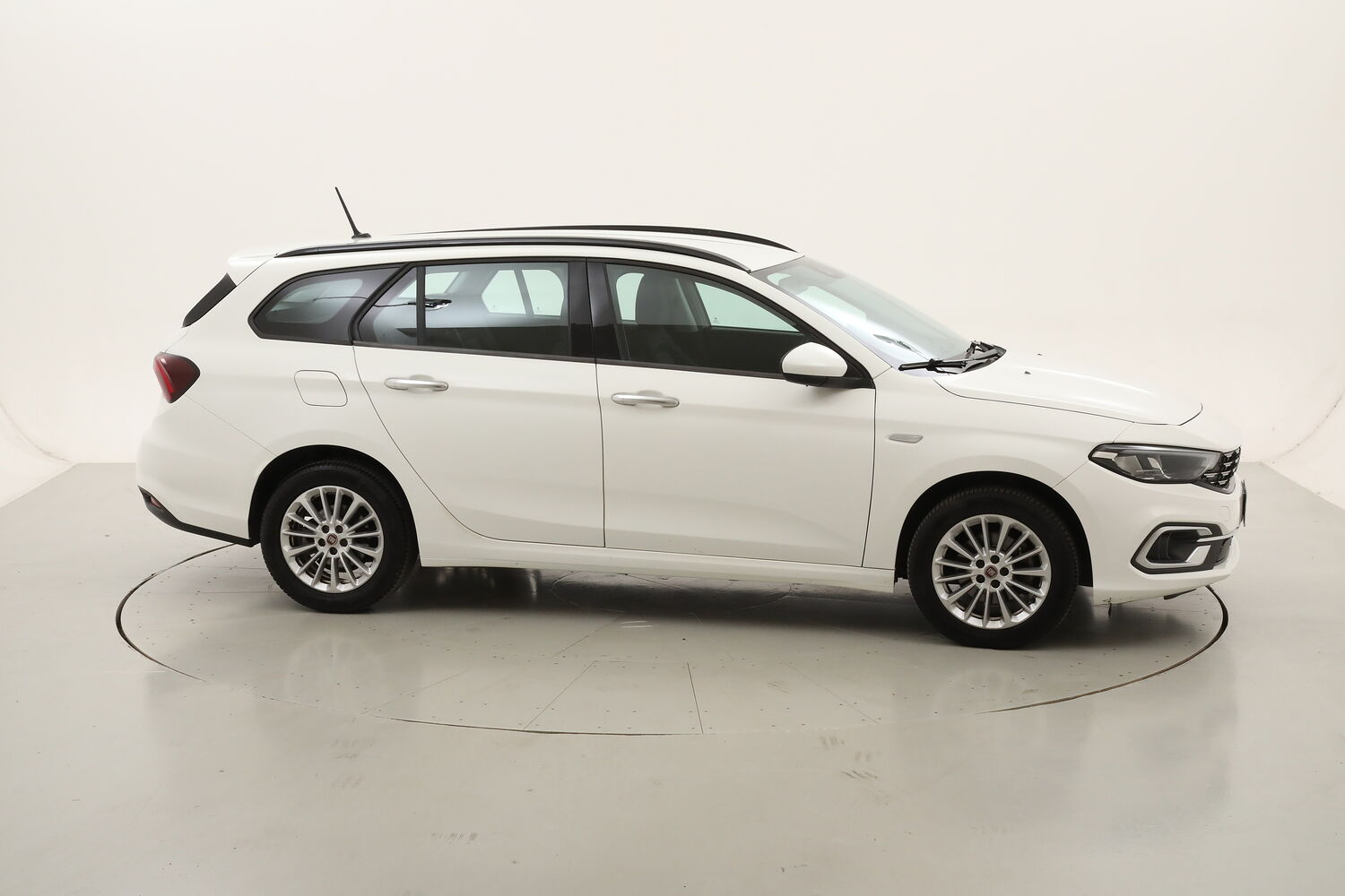 Fiat Tipo SW Business usata del 2021 con 101.274 km