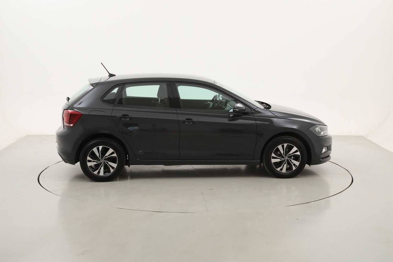 Volkswagen Polo Comfortline usata del 2021 con 104.545 km