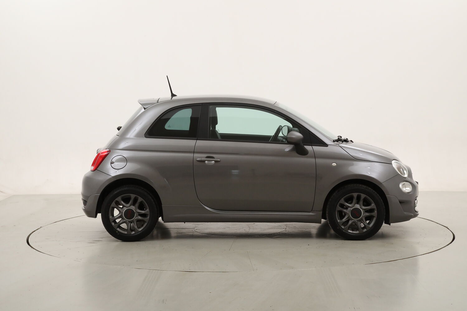 Fiat 500 S Dualogic usata del 2016 con 99.217 km