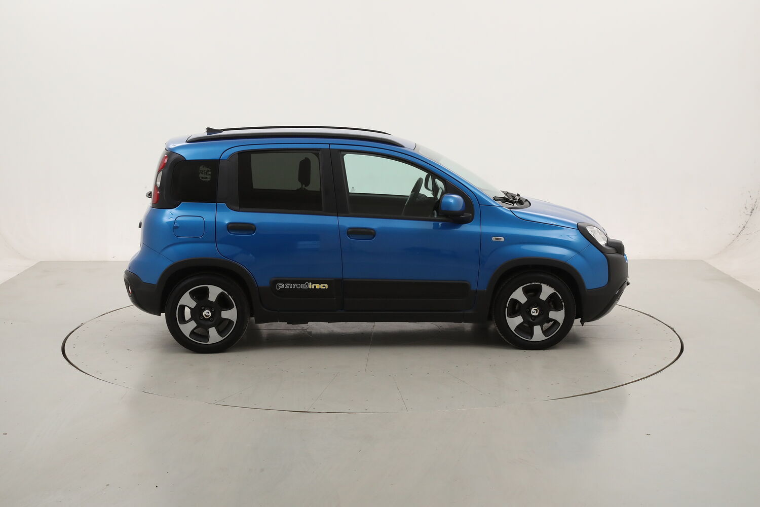 Fiat Panda Hybrid Pandina Cross usata del 2025 con 15.260 km