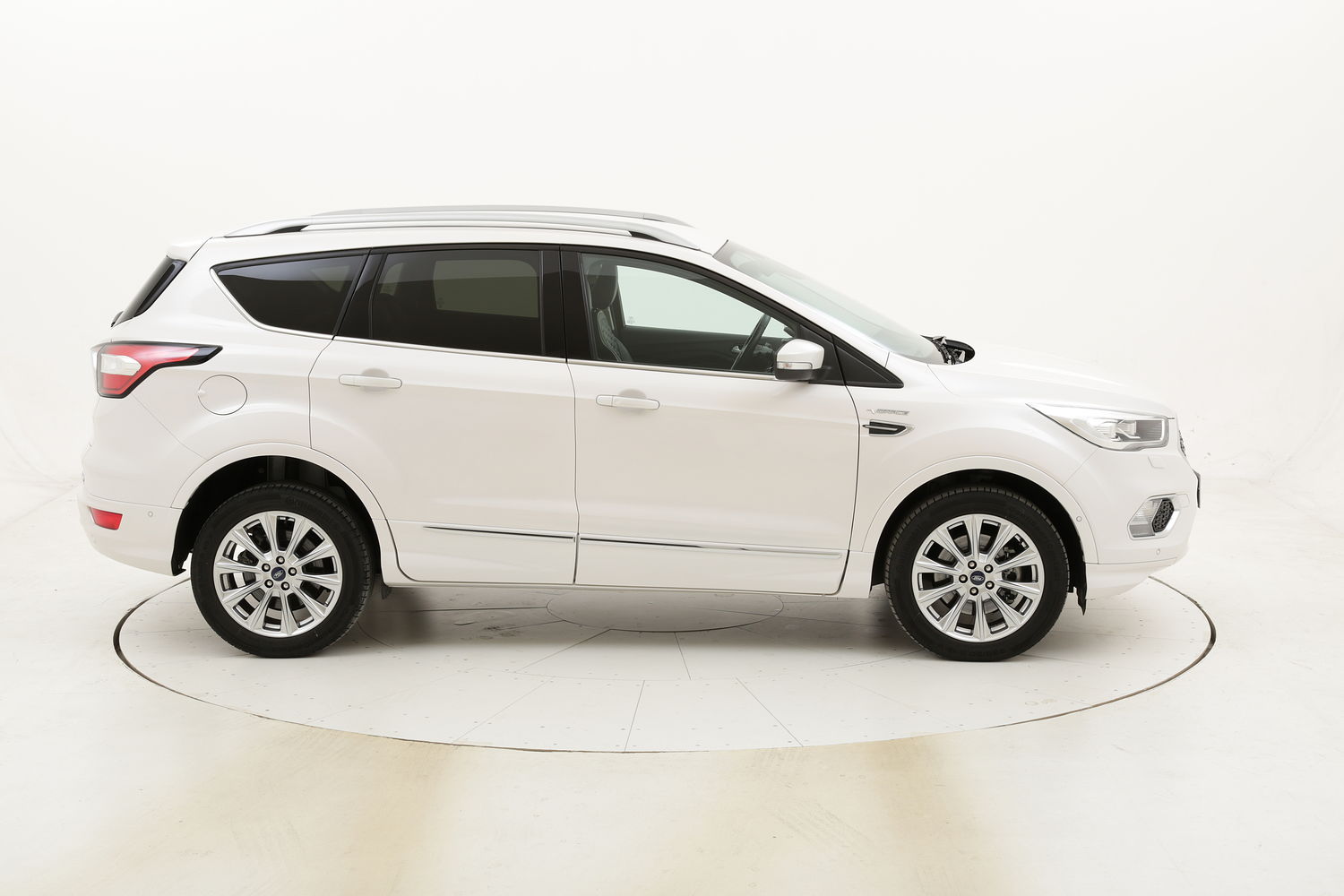 Ford Kuga Vignale 4WD Powershift usata del 2019 con 30.218 km