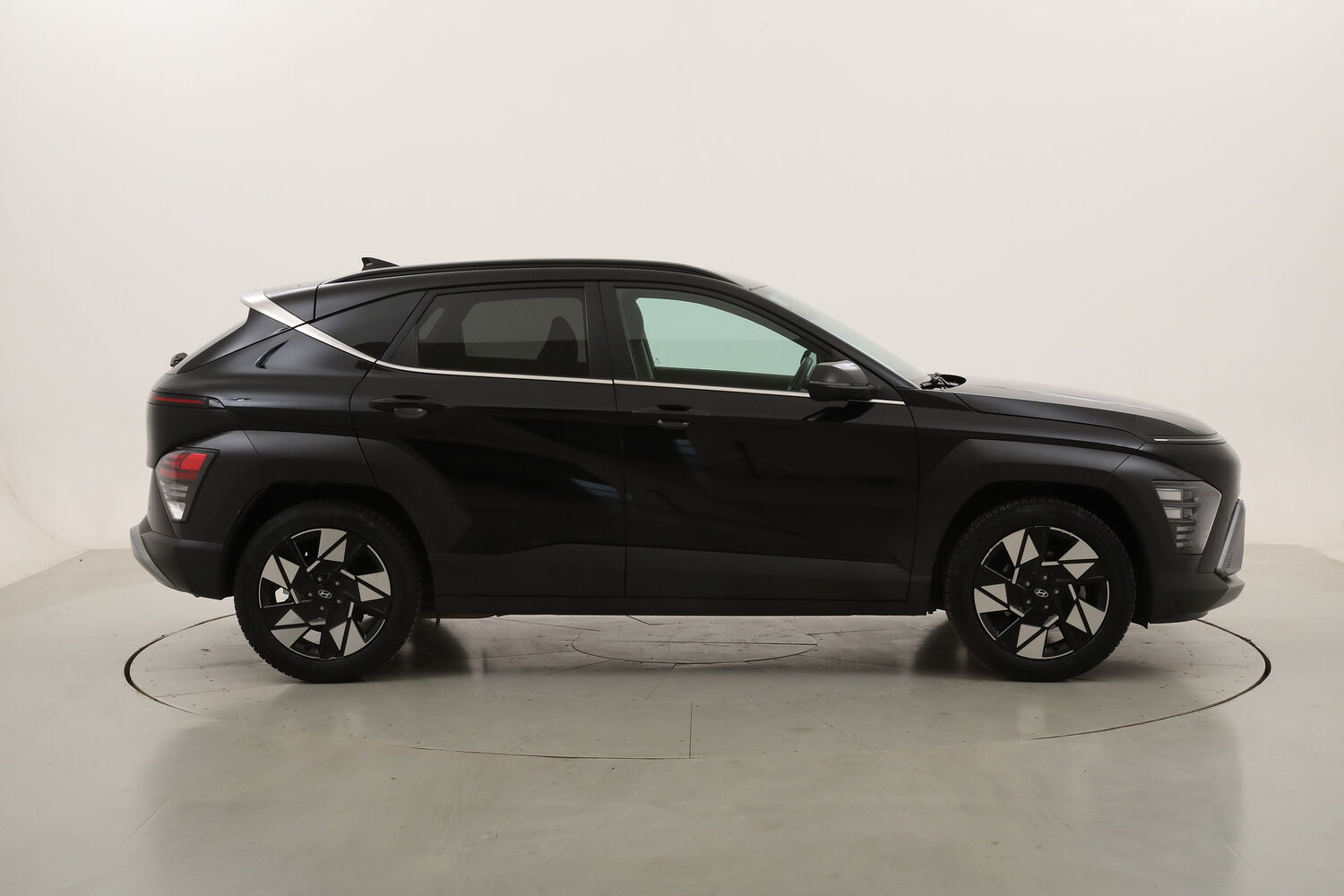 Hyundai Kona XLine DCT usata del 2024 con 42.390 km