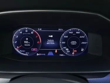 Seat Leon ST Style DSG 1.0 Mild Hybrid 110CV Automatico Interni