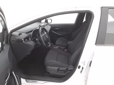 Toyota Corolla Hybrid Business 2.0 Full Hybrid 184CV Automatico Sedili