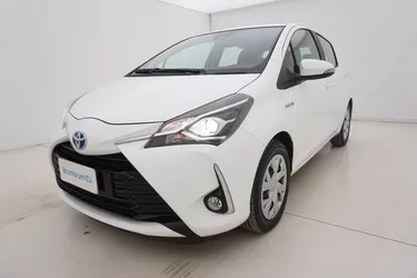 Toyota Yaris Hybrid Business 1.5 Full Hybrid 101CV Automatico Visione frontale