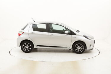 Toyota Yaris Hybrid Active usata del 2019 con 14.586 km